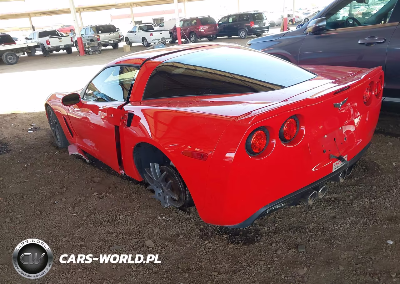 2011 Chevrolet Corvette VIN:1G1YG2DW5B5107438 - 3