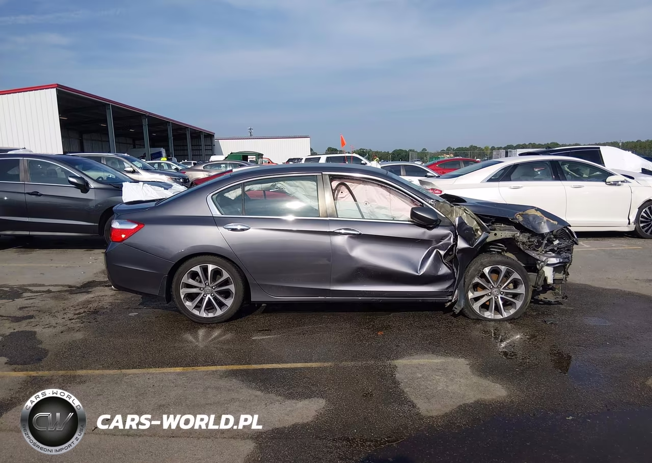 2014 Honda Accord Sport VIN:1HGCR2F57EA135643 - 14