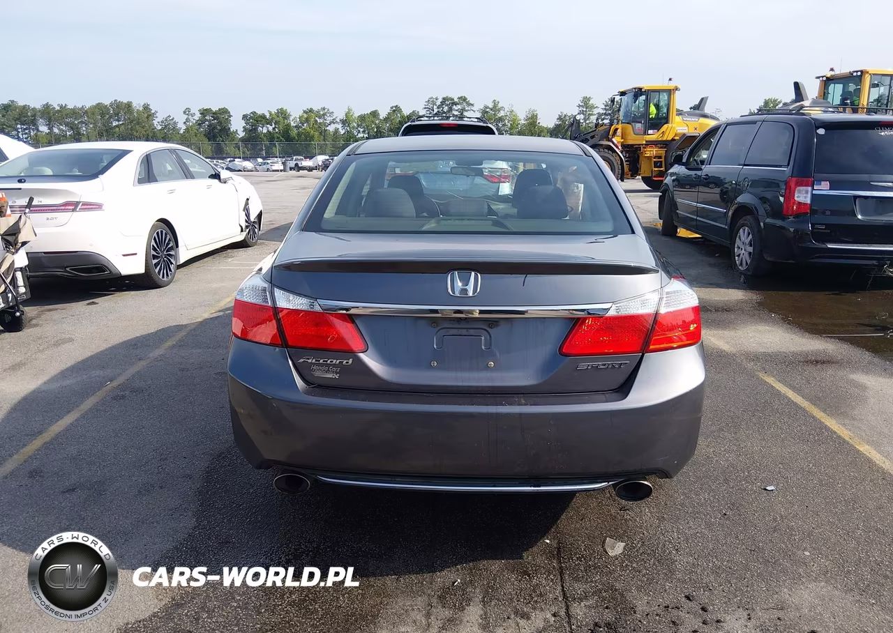 2014 Honda Accord Sport VIN:1HGCR2F57EA135643 - 17