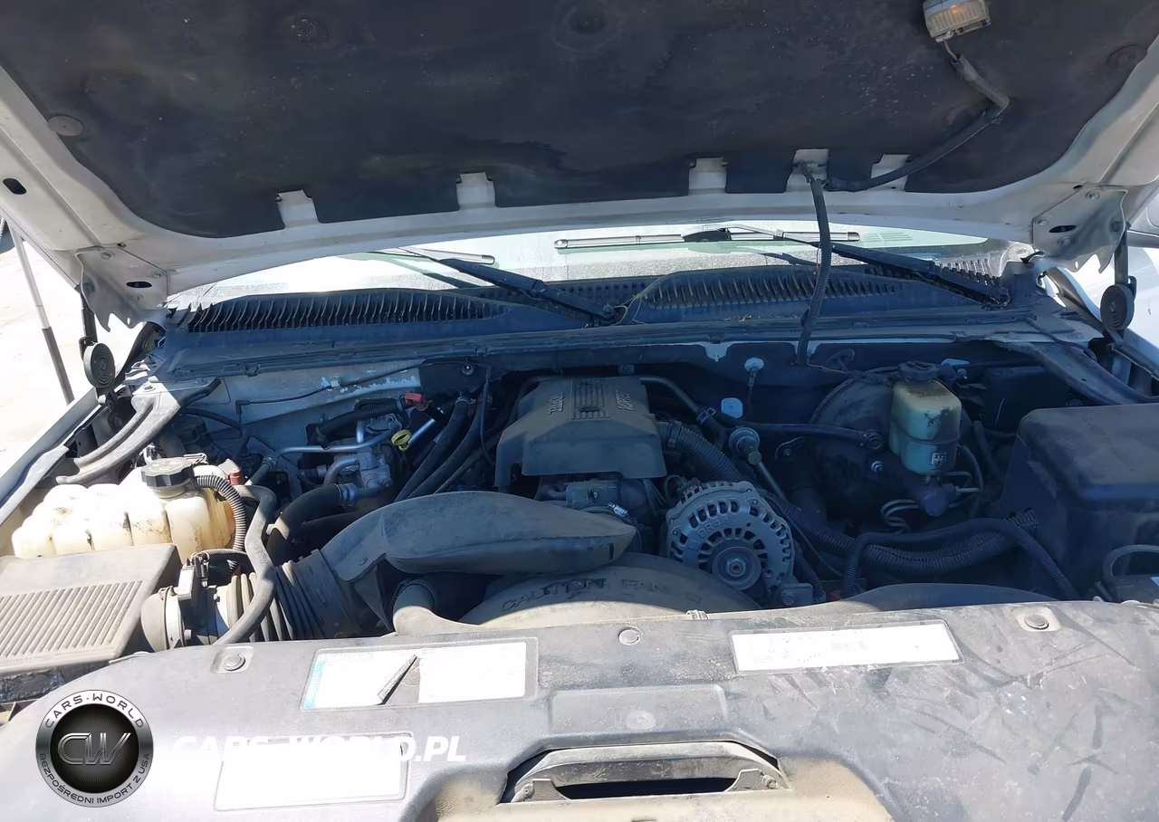 2000 Chevrolet Suburban 1500 Ls VIN:3GNEC16T2YG151893 - 10