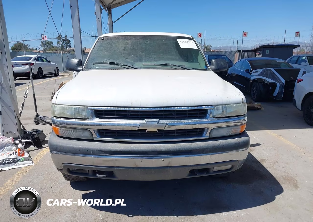 2000 Chevrolet Suburban 1500 Ls VIN:3GNEC16T2YG151893 - 11