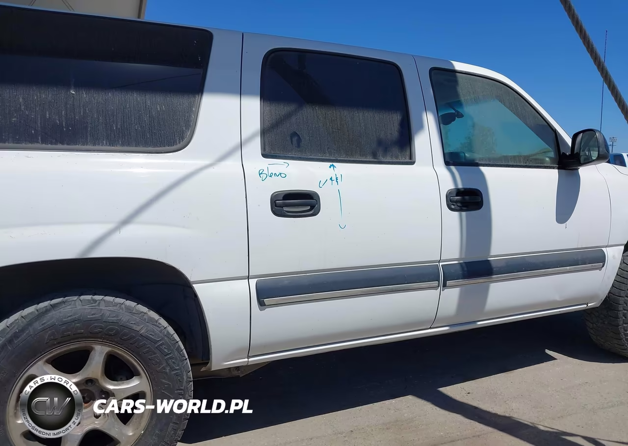 2000 Chevrolet Suburban 1500 Ls VIN:3GNEC16T2YG151893 - 12