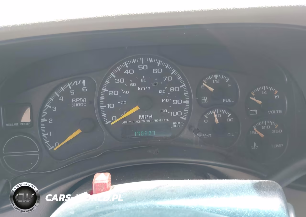 2000 Chevrolet Suburban 1500 Ls VIN:3GNEC16T2YG151893 - 7