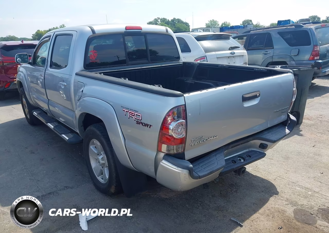 2011 Toyota Tacoma Prerunner V6 VIN:5TFJU4GN7BX005143 - 3
