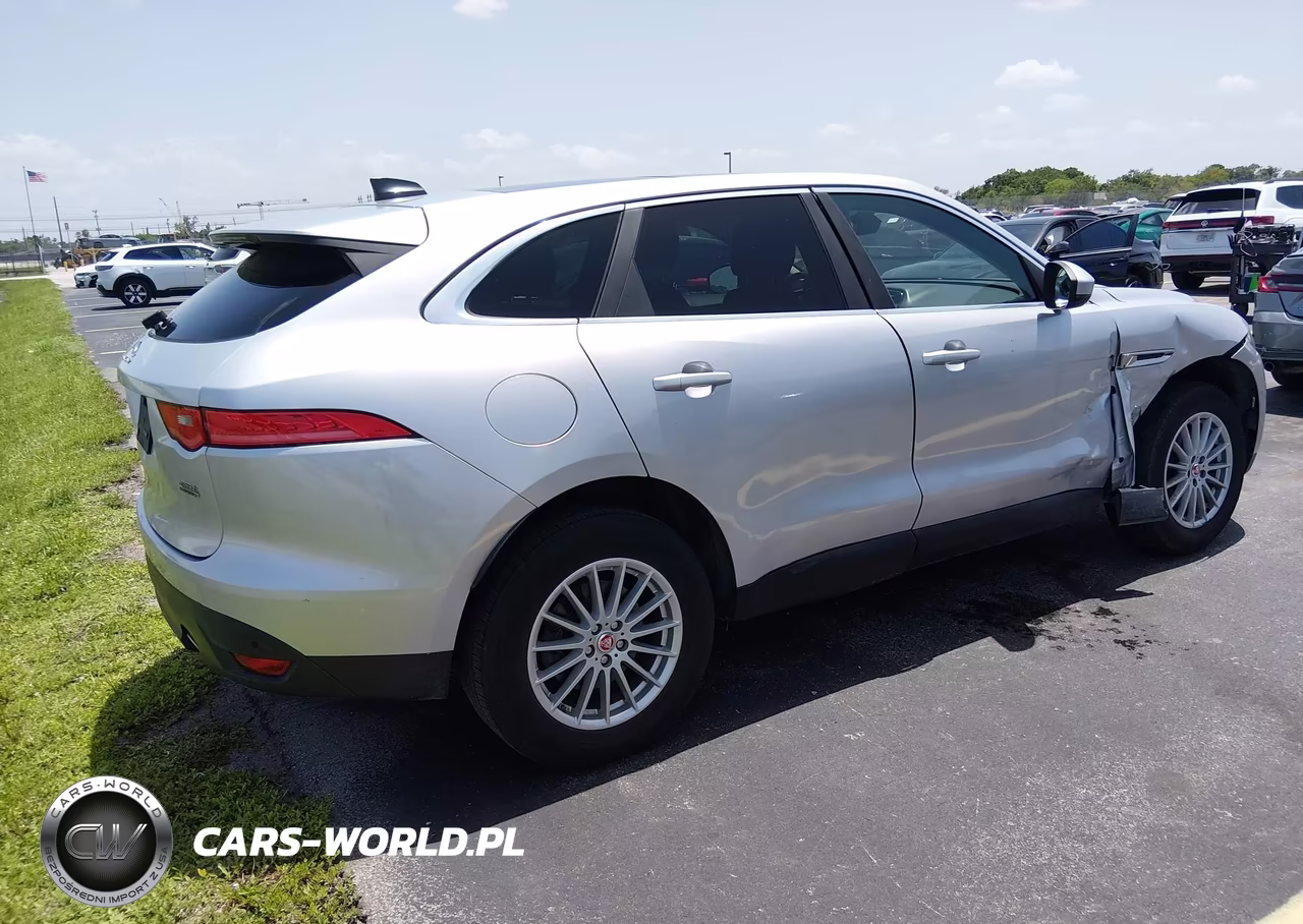 2020 Jaguar F-Pace P250 Awd Automatic VIN:SADCS2FX1LA640440 - 4