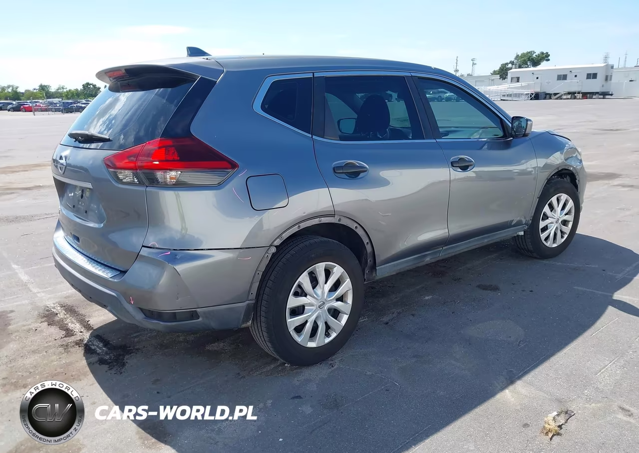 2018 Nissan Rogue S VIN:KNMAT2MT8JP529197 - 4
