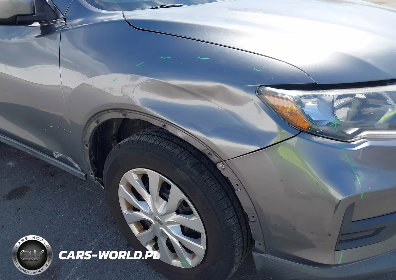 2018 Nissan Rogue S VIN:KNMAT2MT8JP529197 - 6