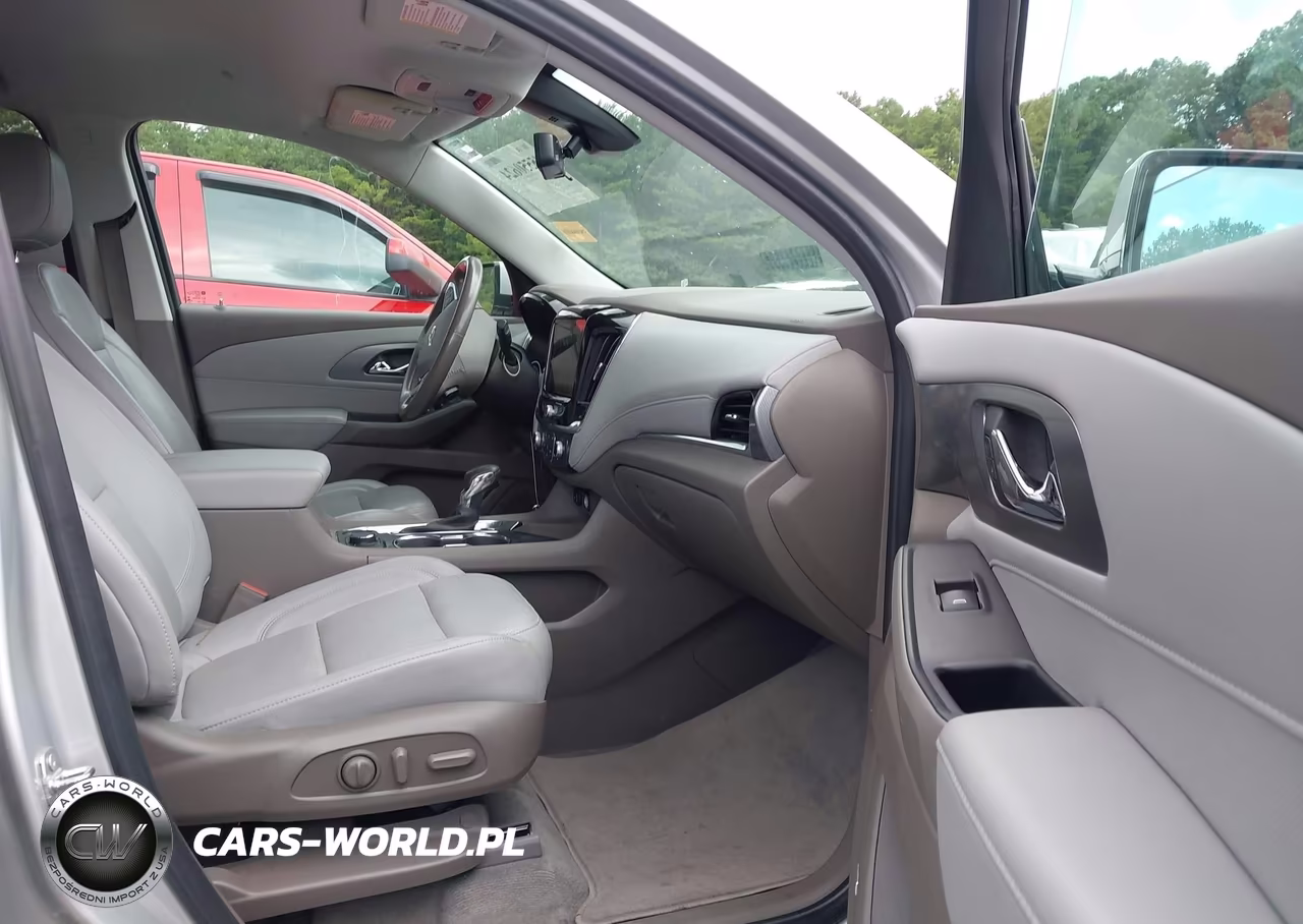 2021 Chevrolet Traverse Fwd Premier VIN:1GNERKKW7MJ100676 - 5