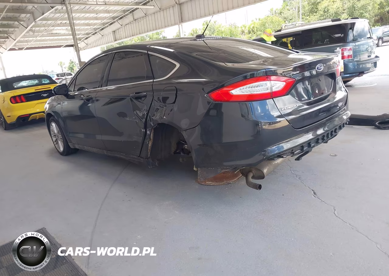 2014 Ford Fusion Se VIN:3FA6P0H92ER186596 - 3