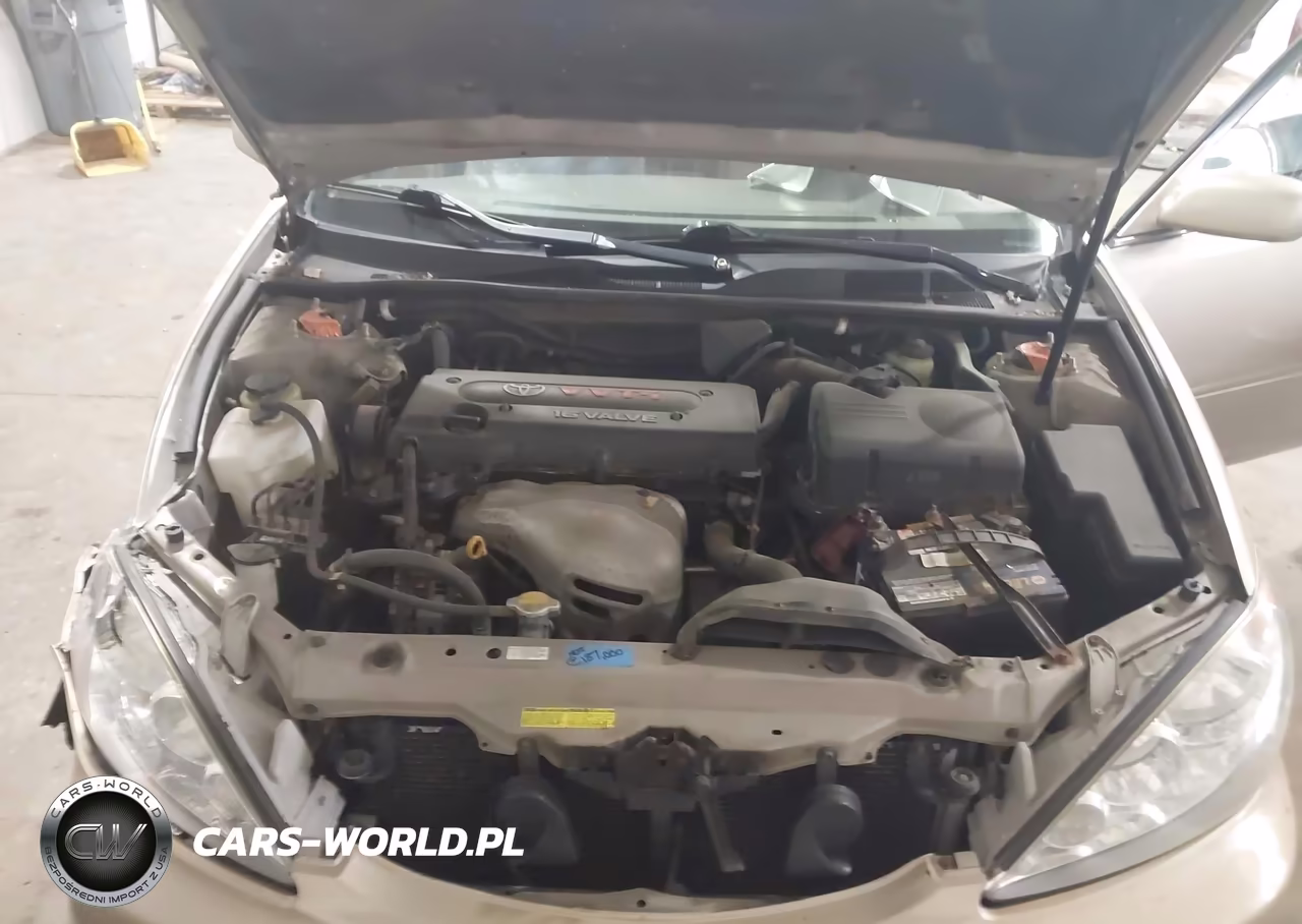 2005 Toyota Camry Le VIN:4T1BE30K15U627377 - 10