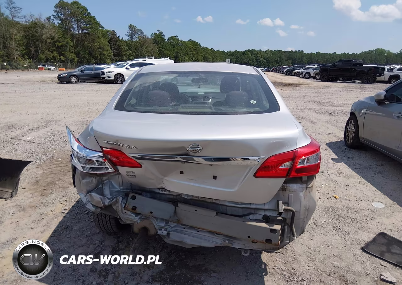 2016 Nissan Sentra S VIN:3N1AB7AP3GY320192 - 17