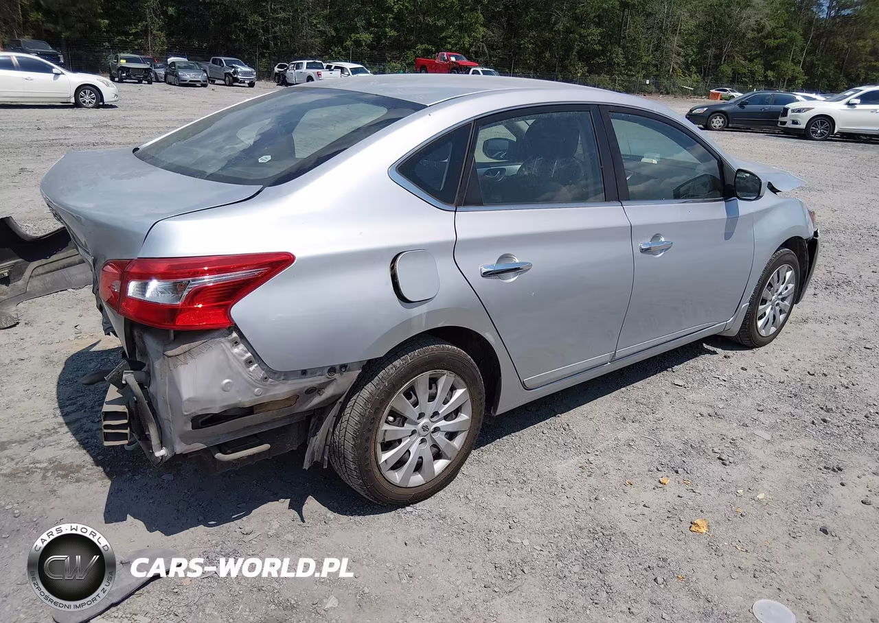 2016 Nissan Sentra S VIN:3N1AB7AP3GY320192 - 4
