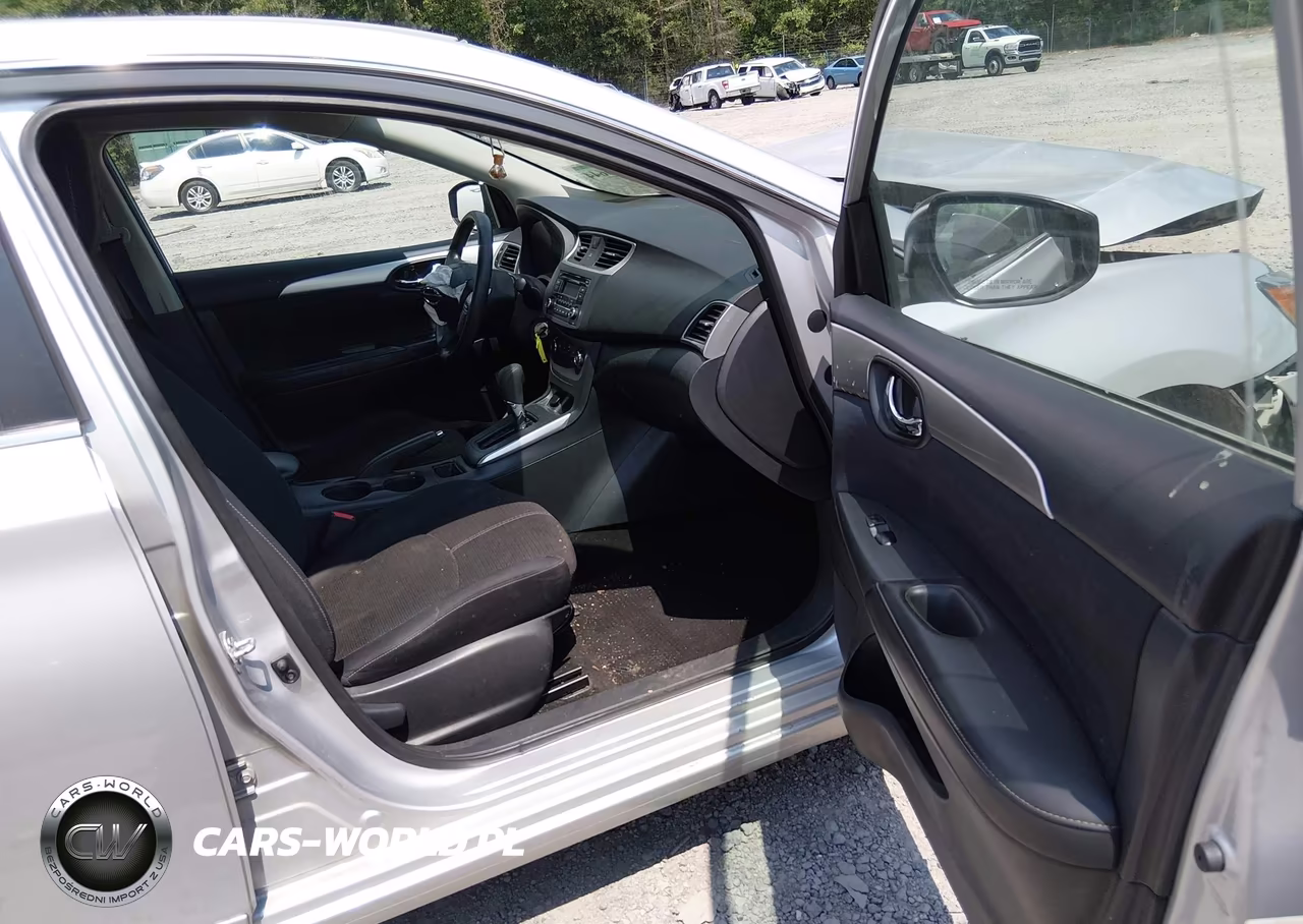 2016 Nissan Sentra S VIN:3N1AB7AP3GY320192 - 5