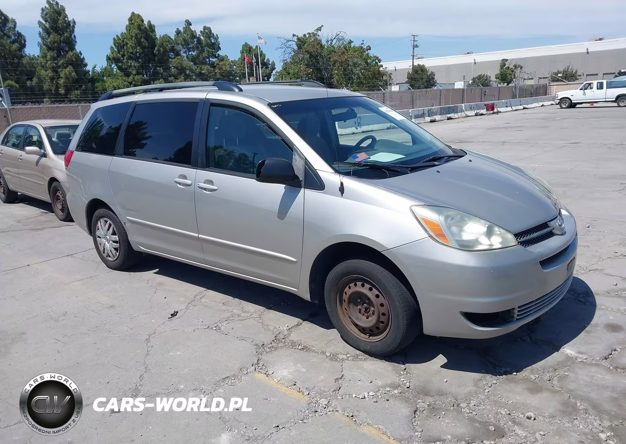 2005 Toyota Sienna Le