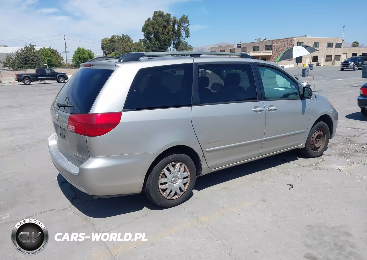 2005 Toyota Sienna Le VIN:5TDZA23C25S285052 - 4