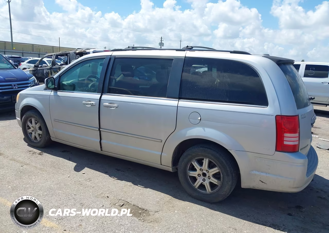 2009 Chrysler Town & Country Touring VIN:2A8HR54129R528000 - 14
