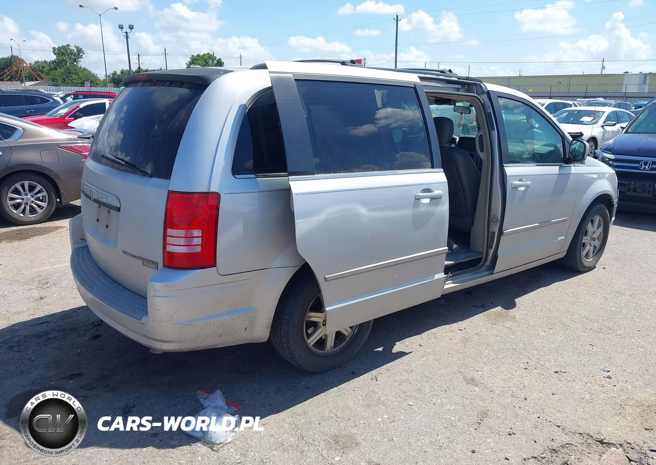2009 Chrysler Town & Country Touring VIN:2A8HR54129R528000 - 4