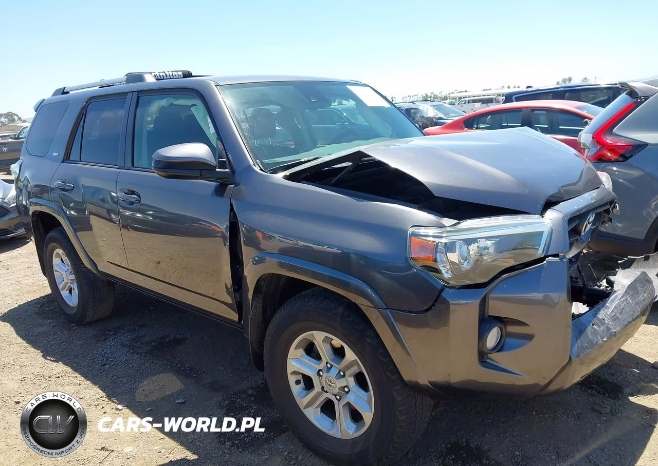 2020 Toyota 4Runner Sr5