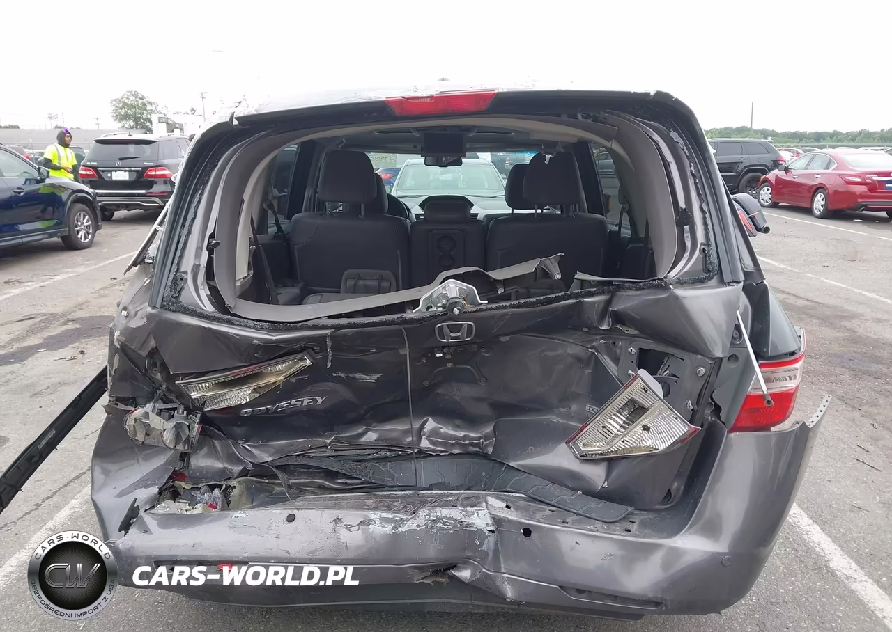 2012 Honda Odyssey Touring-Touring Elite VIN:5FNRL5H93CB124722 - 16