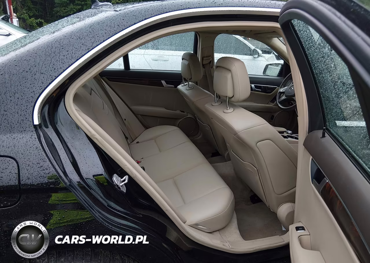 2014 Mercedes-Benz C 300 Luxury 4Matic VIN:WDDGF8AB9EG225520 - 8