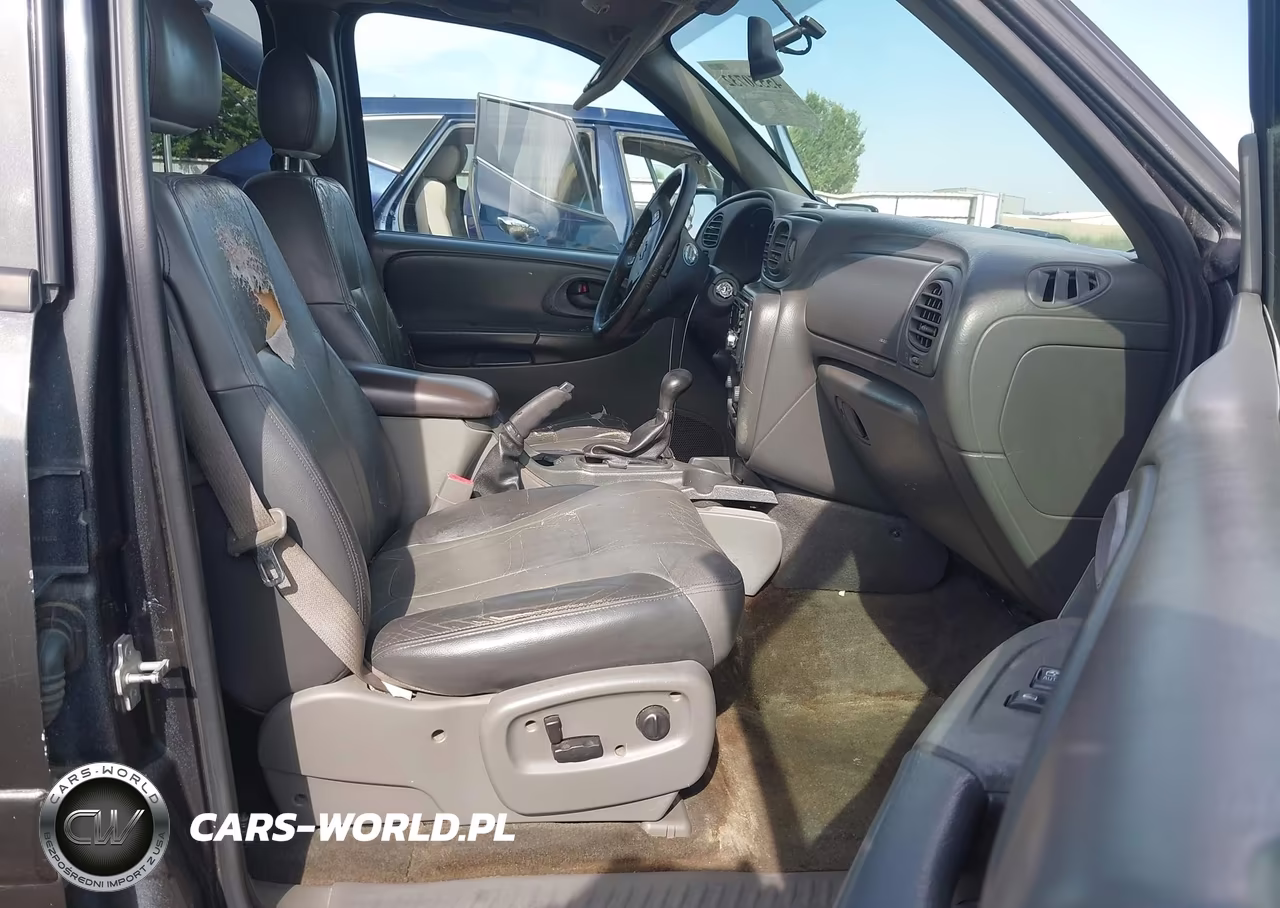 2004 Chevrolet Trailblazer Lt VIN:1GNDT13S242385798 - 5