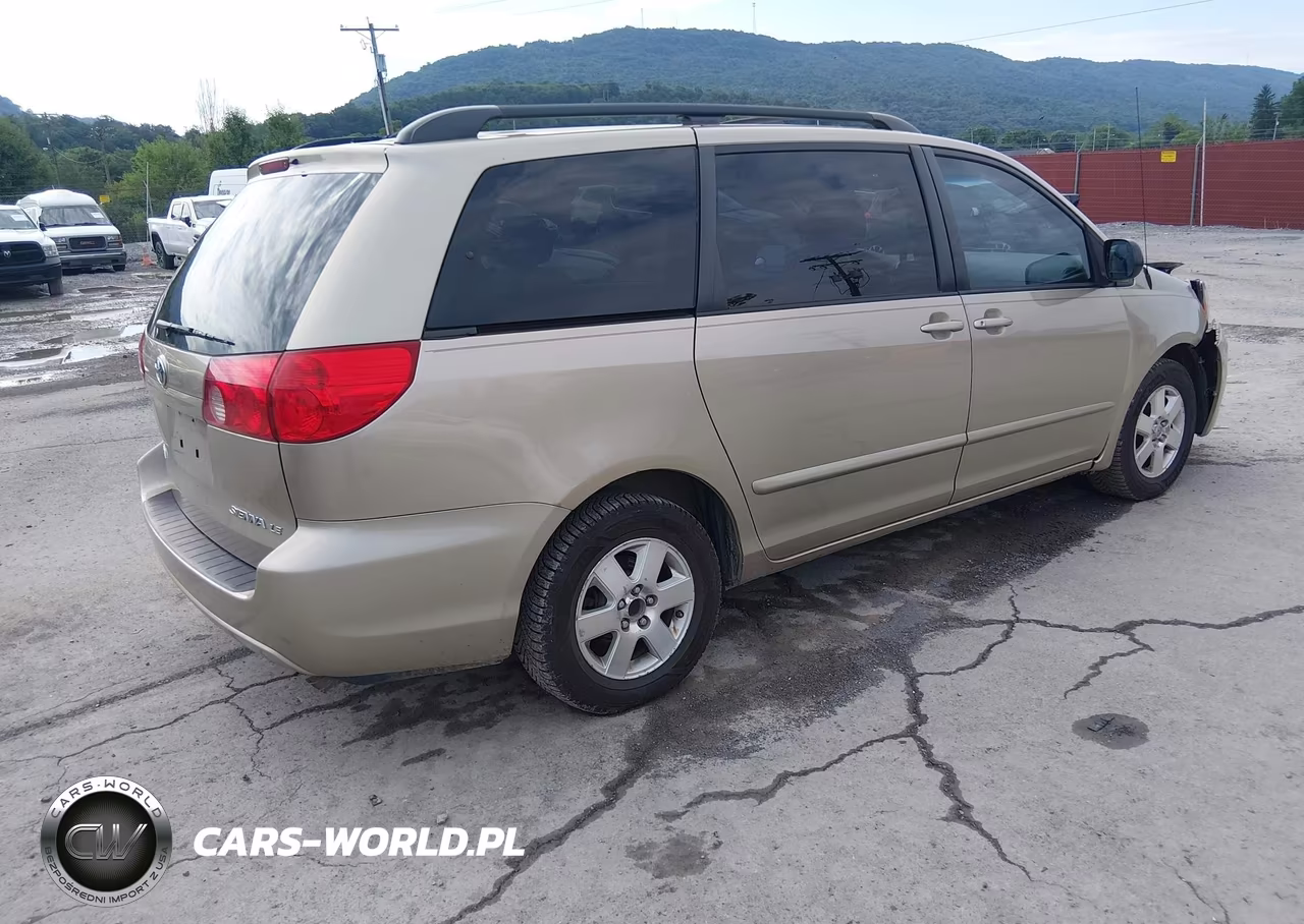 2007 Toyota Sienna Le VIN:5TDZK23CX7S034263 - 4