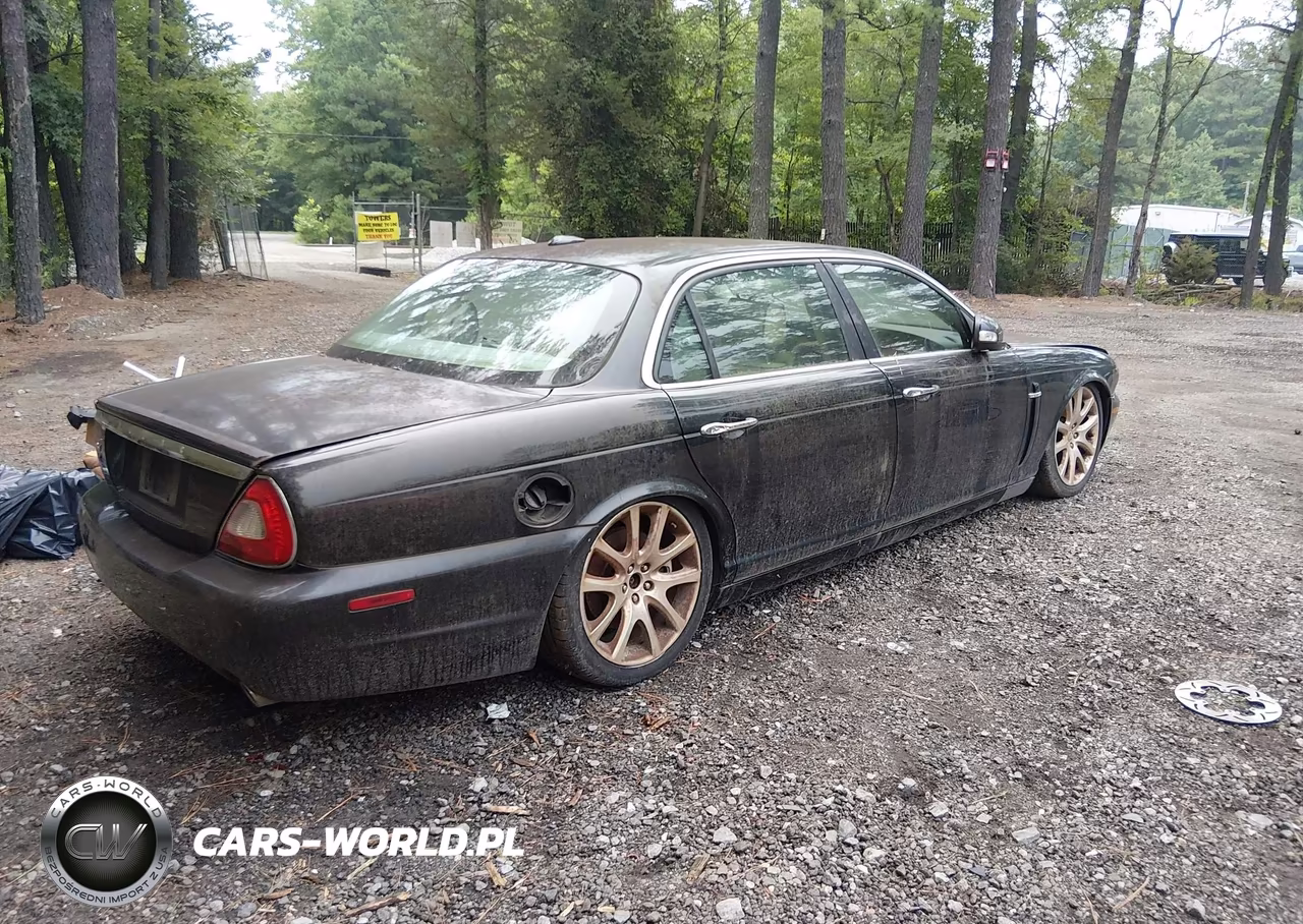 2008 Jaguar Xj8 L VIN:SAJWA79B88SH28609 - 4