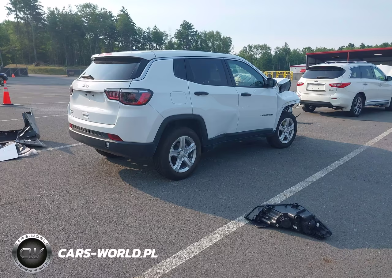 2024 Jeep Compass Sport 4X4 VIN:3C4NJDAN5RT599384 - 4