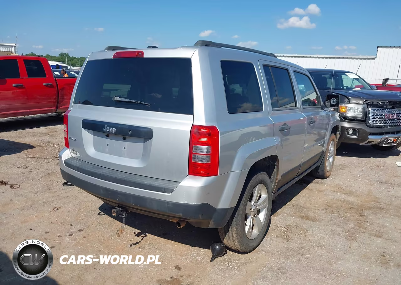2014 Jeep Patriot Sport VIN:1C4NJRBB6ED600236 - 4