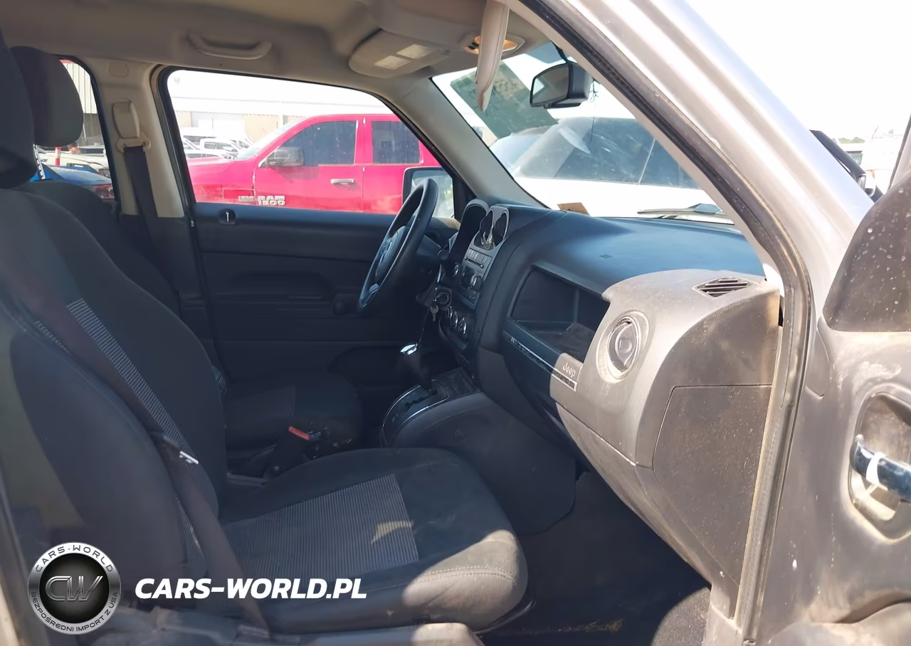 2014 Jeep Patriot Sport VIN:1C4NJRBB6ED600236 - 5