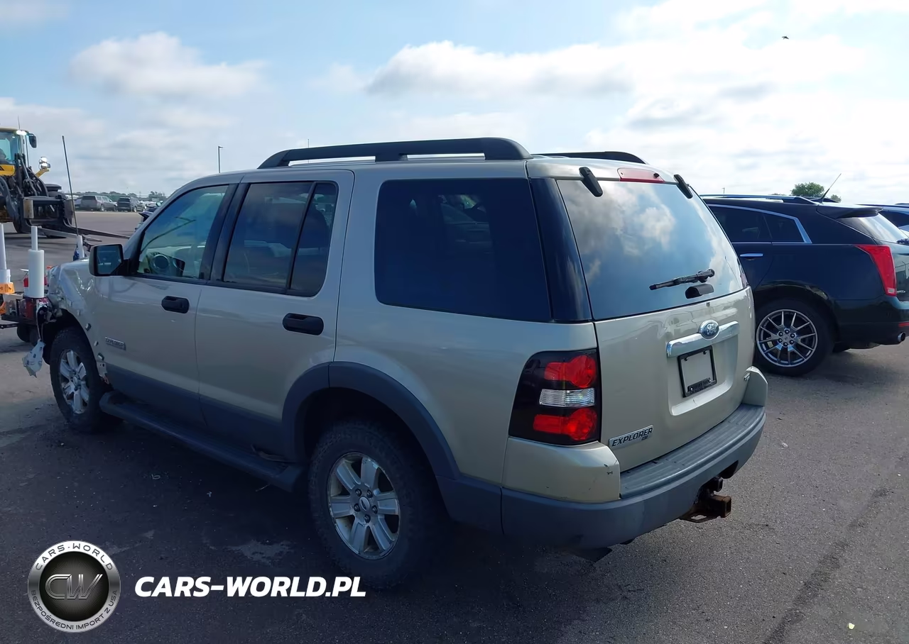 2006 Ford Explorer Xlt VIN:1FMEU73E36UB74314 - 3