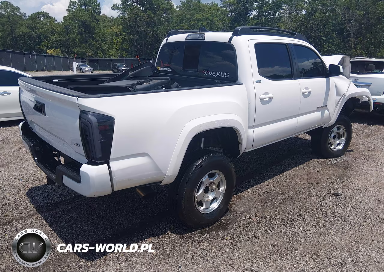 2019 Toyota Tacoma Sr5 V6 VIN:3TMAZ5CNXKM109984 - 4