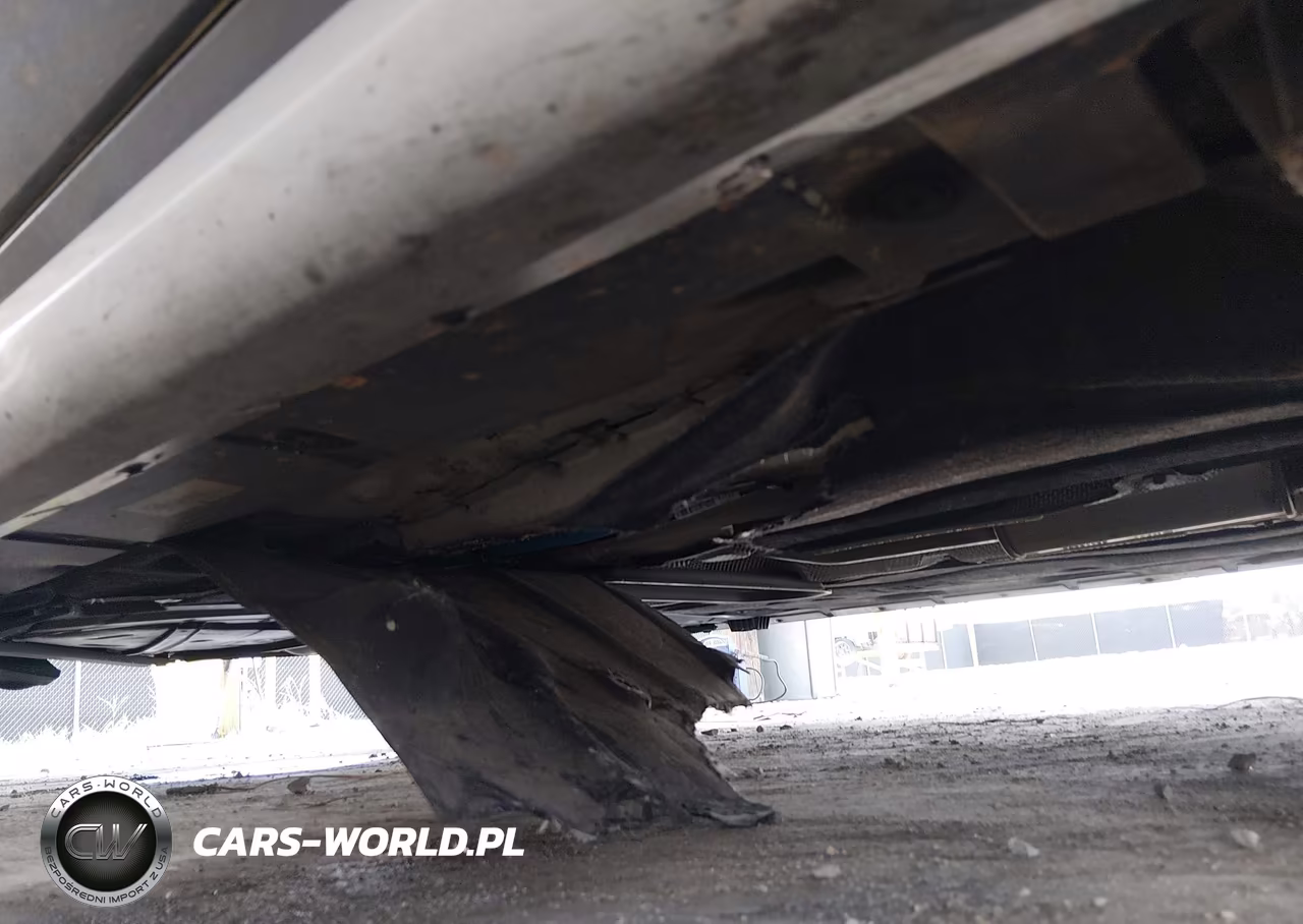 2018 BMW X1 Sdrive28I VIN:WBXHU7C3XJ3F04566 - 17