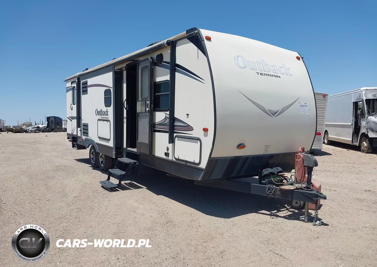 2015 Keystone 30' Travel Trailer