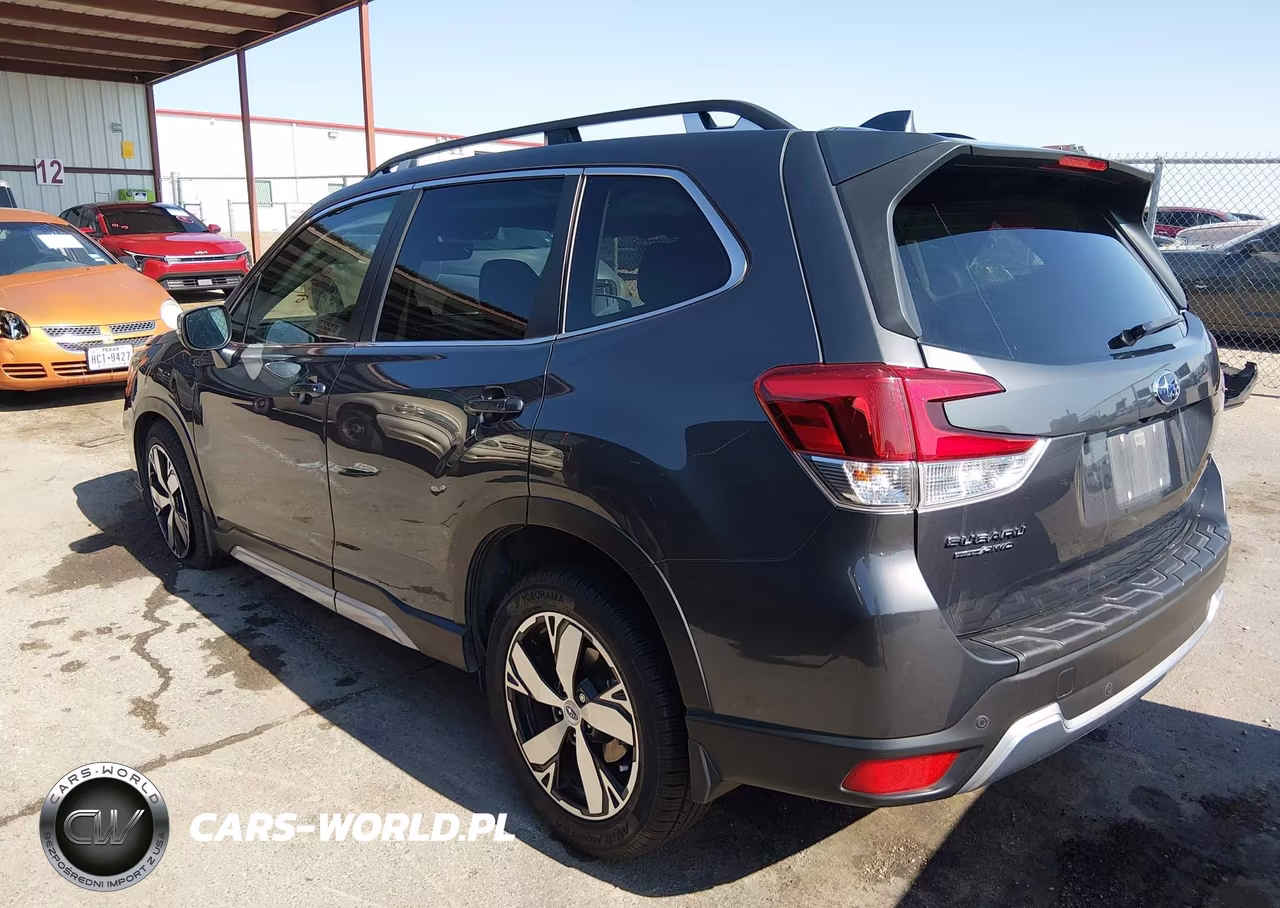 2021 Subaru Forester Touring VIN:JF2SKAXC1MH431755 - 15