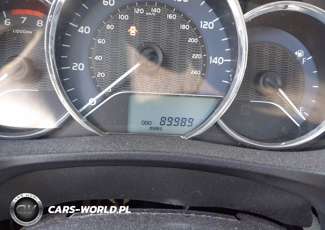 2015 Toyota Corolla Le VIN:2T1BURHE9FC419125 - 15