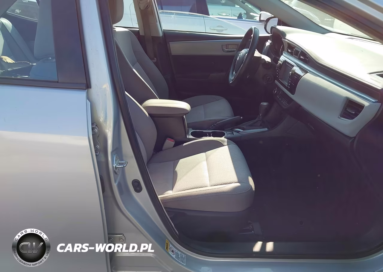 2015 Toyota Corolla Le VIN:2T1BURHE9FC419125 - 5