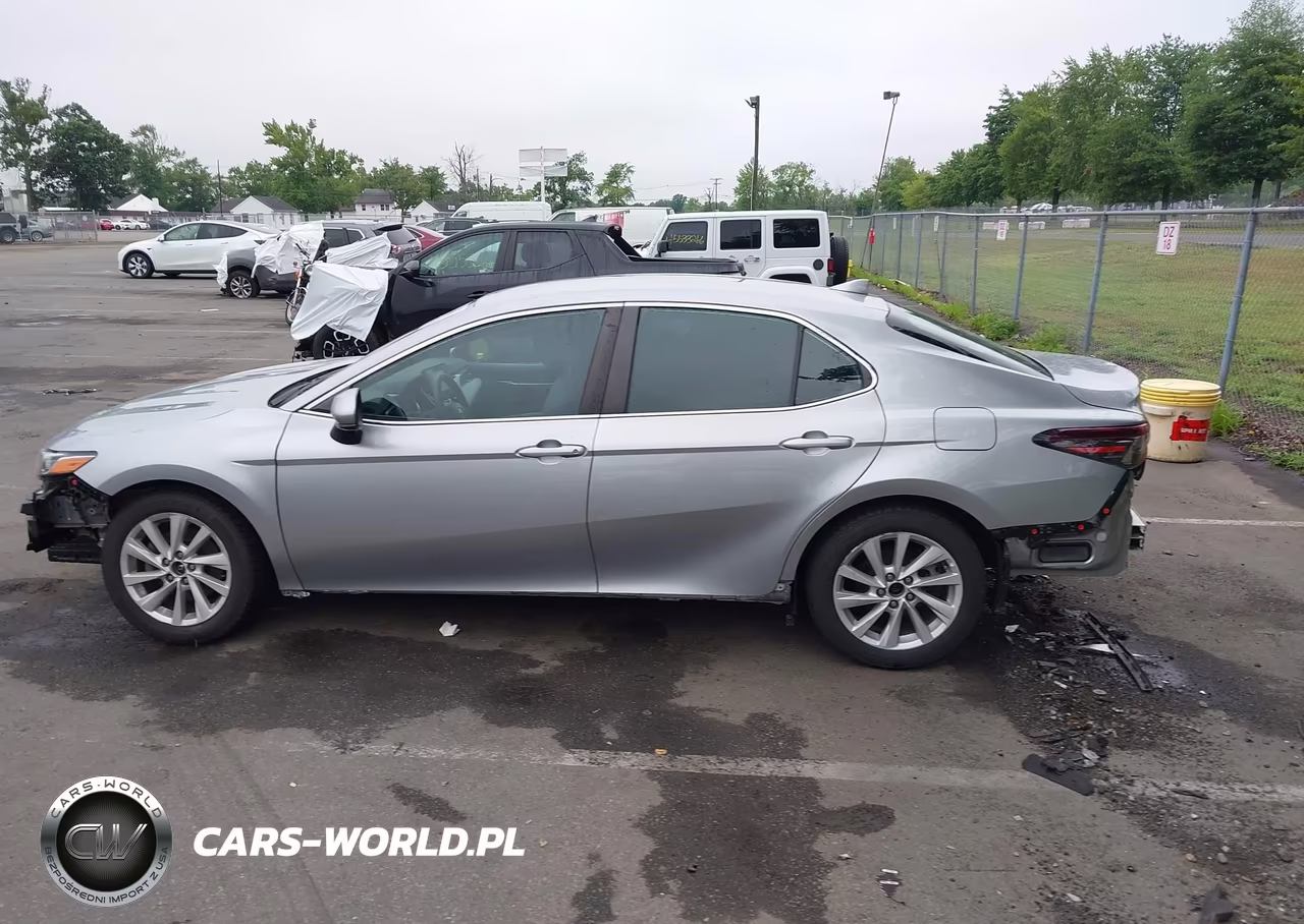 2022 Toyota Camry Le VIN:4T1C11AK2NU638195 - 14
