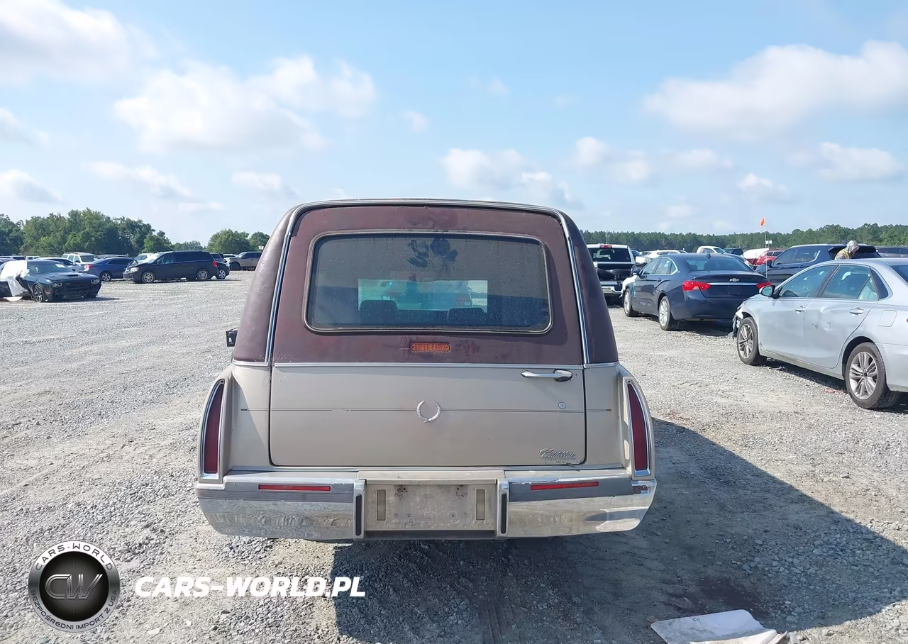 1996 Cadillac Commercial Chassis VIN:1GEFH90P9TR706072 - 16