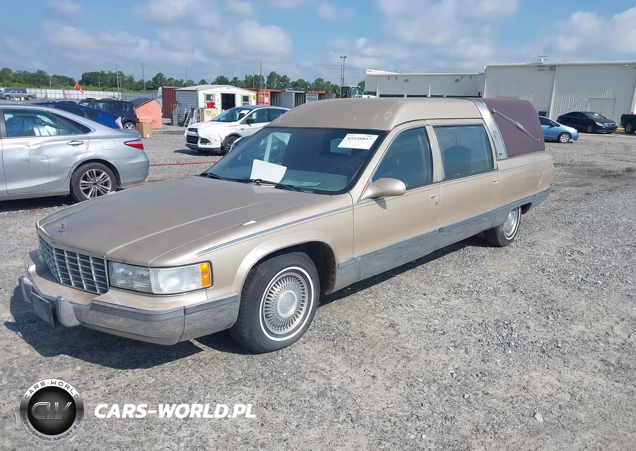 1996 Cadillac Commercial Chassis VIN:1GEFH90P9TR706072 - 2