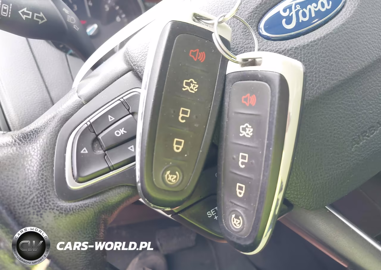 2015 Ford Focus Titanium VIN:1FADP3N20FL322207 - 11