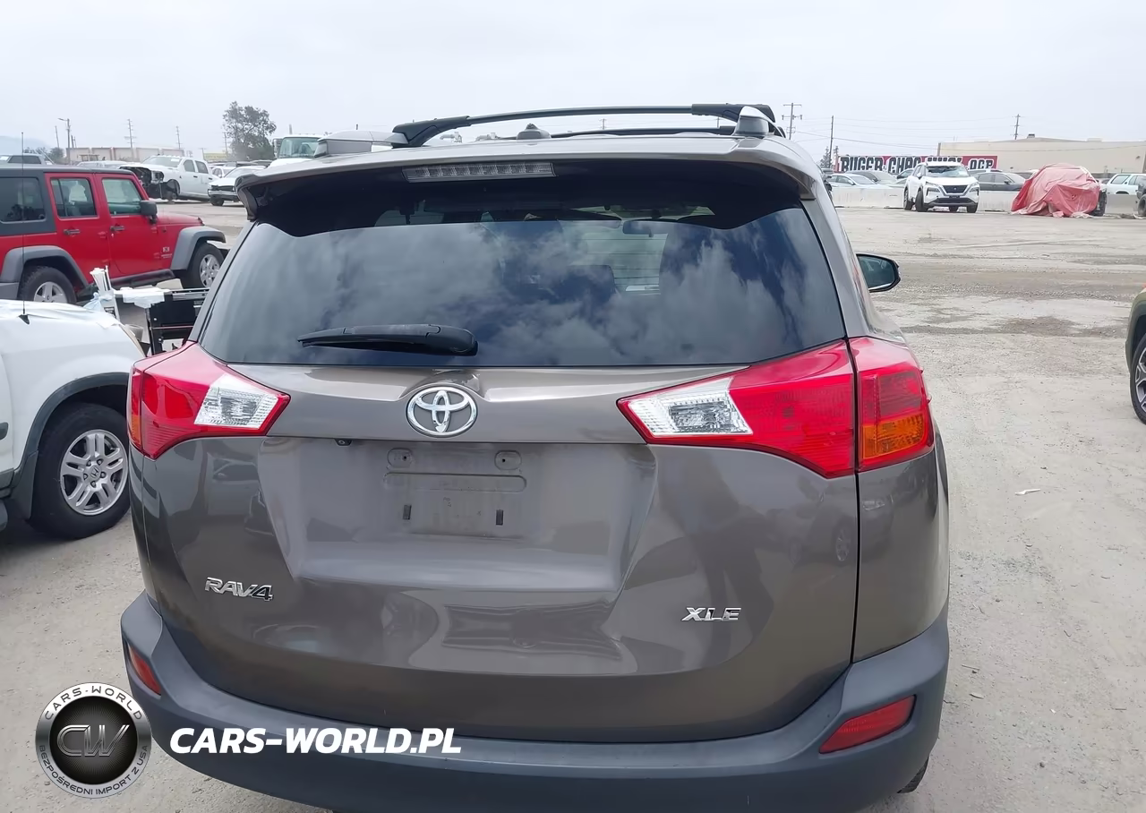 2015 Toyota Rav4 Xle VIN:2T3WFREV7FW186741 - 16