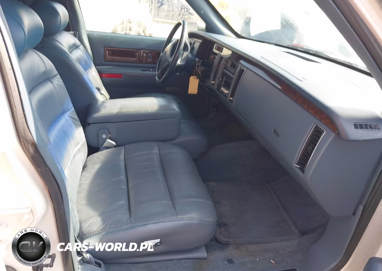 1996 Cadillac Fleetwood Brougham VIN:1G6DW52P6TR702513 - 5
