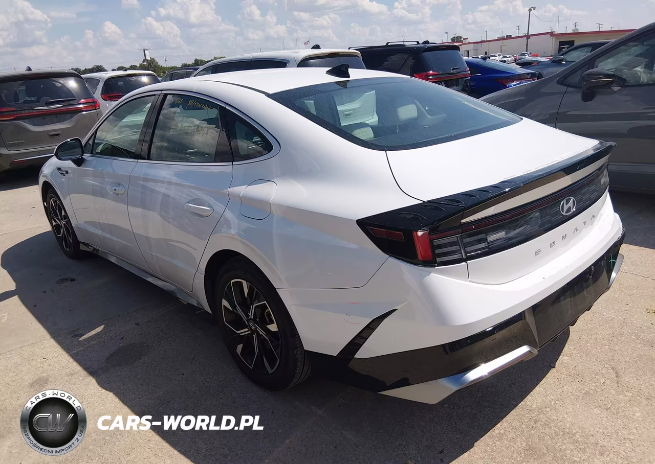 2025 Hyundai Sonata Sel VIN:KMHL64JA8SA436520 - 3
