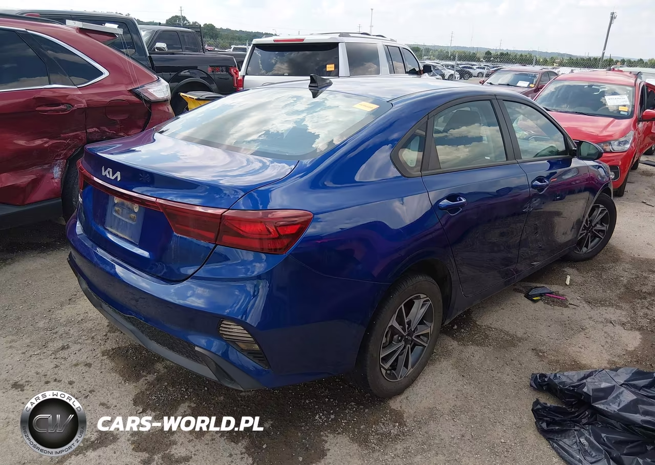 2024 Kia Forte Lxs VIN:3KPF24AD6RE768390 - 4