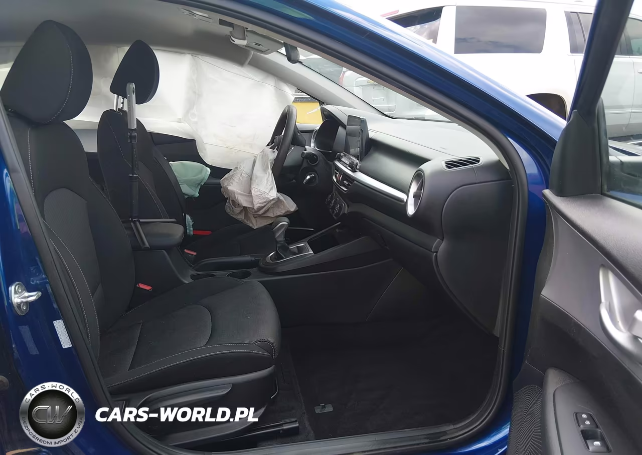 2024 Kia Forte Lxs VIN:3KPF24AD6RE768390 - 5