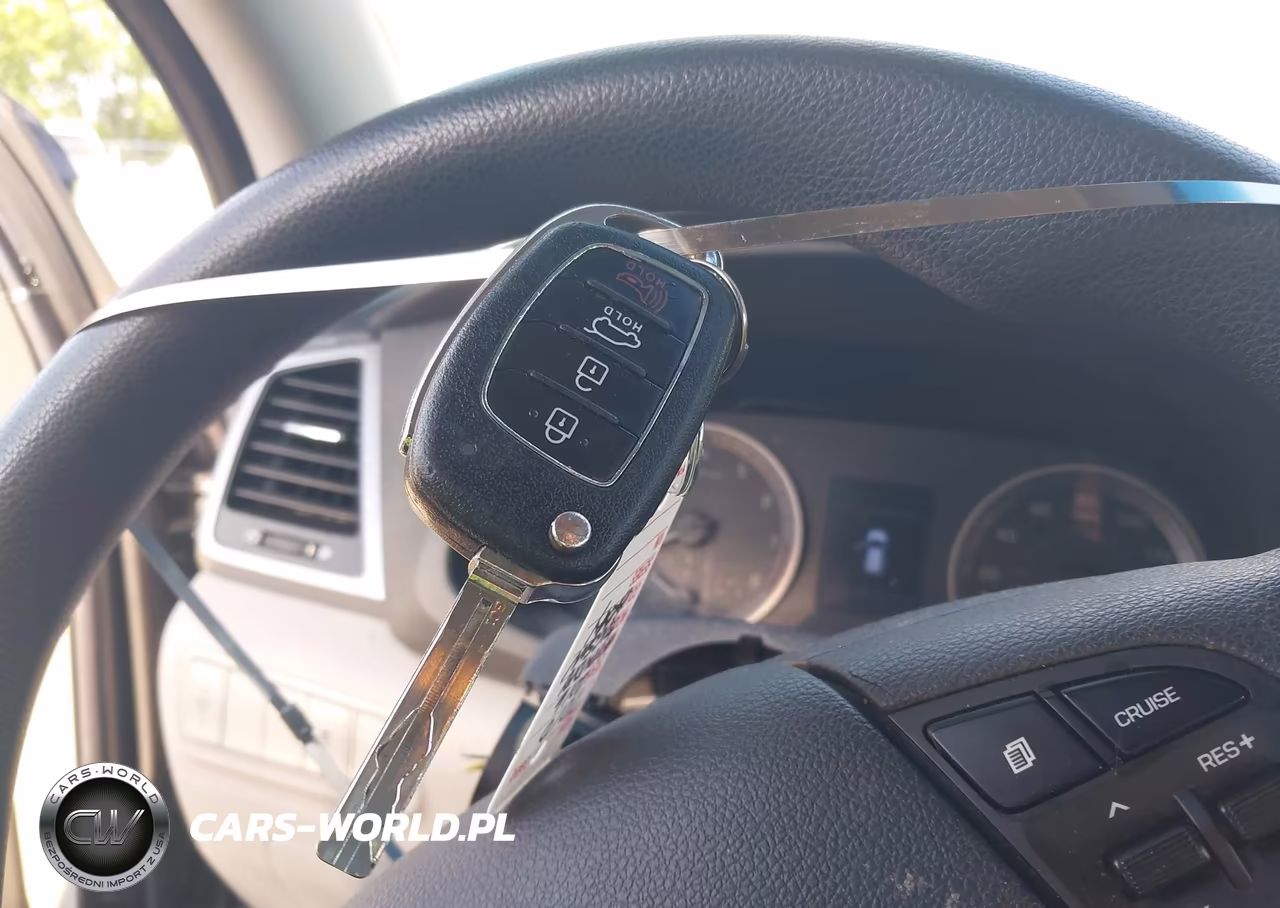 2016 Hyundai Tucson Se VIN:KM8J3CA47GU059446 - 11