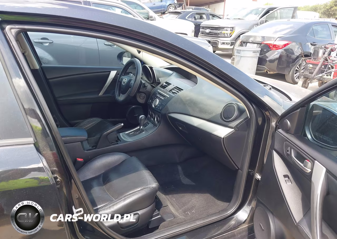 2010 Mazda Mazda3 S Grand Touring VIN:JM1BL1S5XA1102335 - 5