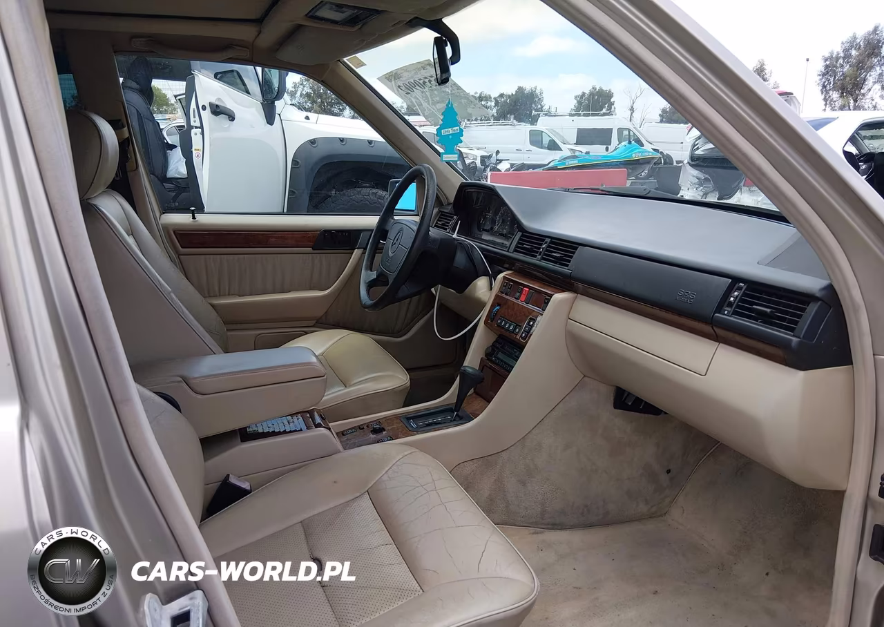 1994 Mercedes-Benz E 420 VIN:WDBEA34EXRC118786 - 5