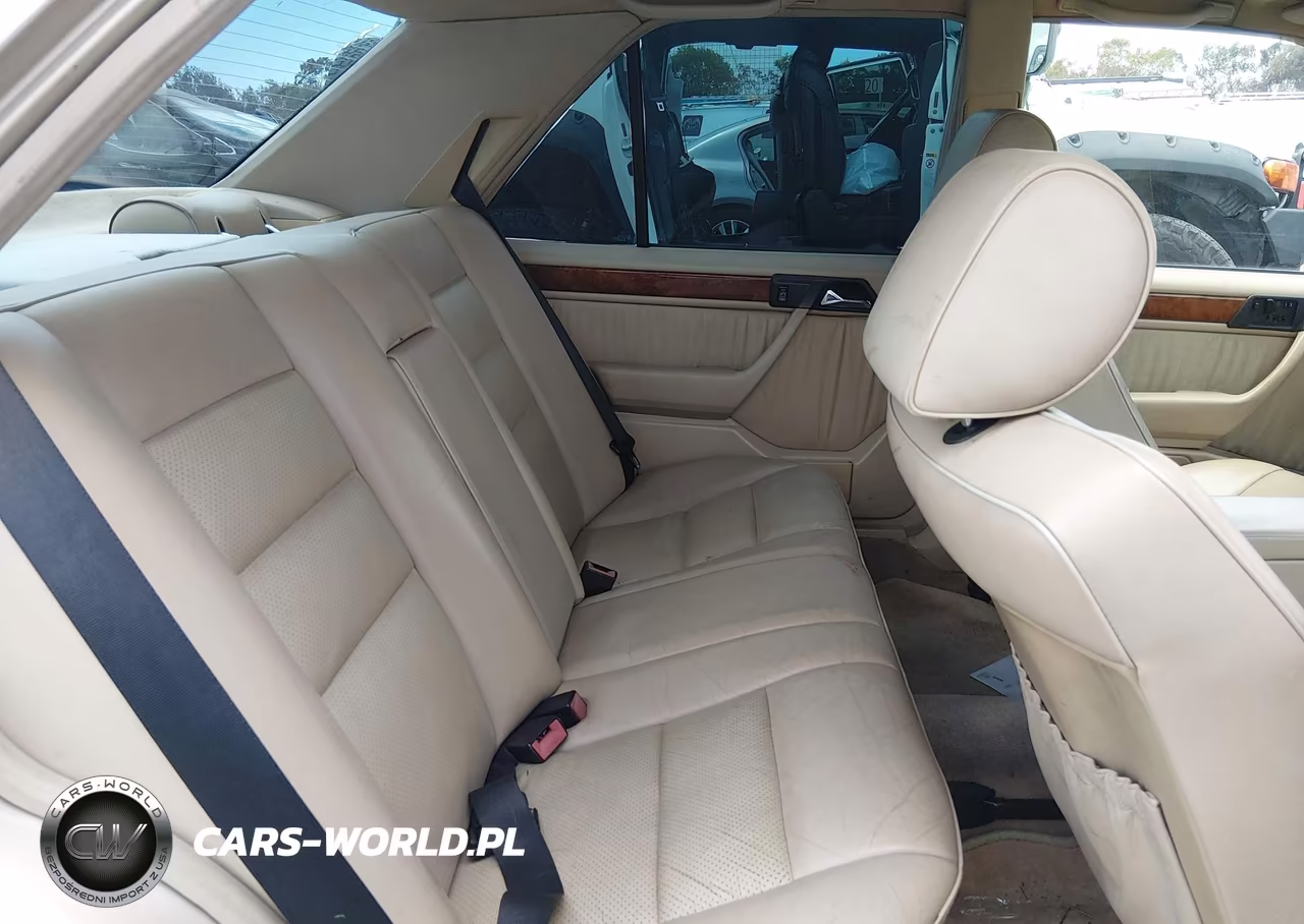 1994 Mercedes-Benz E 420 VIN:WDBEA34EXRC118786 - 8